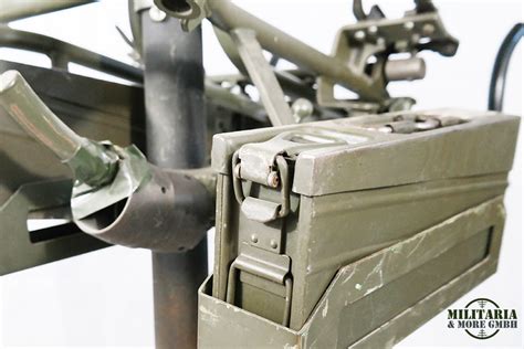 Zwillingssockellafette MG42/MG53/MG3 inkl. Spreitzfuß - MohrTec GmbH ...