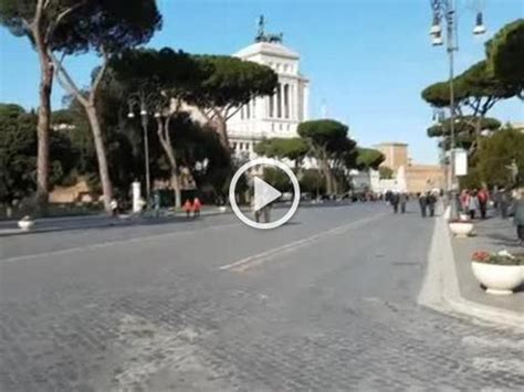 Domenica Ecologica Stop Alle Auto E Spazio Ai Pedoni Corriere TV