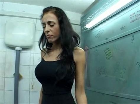 Celia Jones Dark Toilet Fuck XVIDEOS