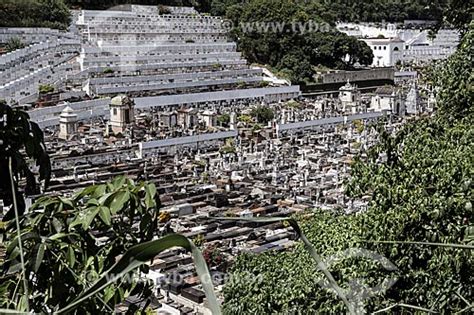 TYBA ONLINE Assunto Vista de cima do Cemitério São João Batista