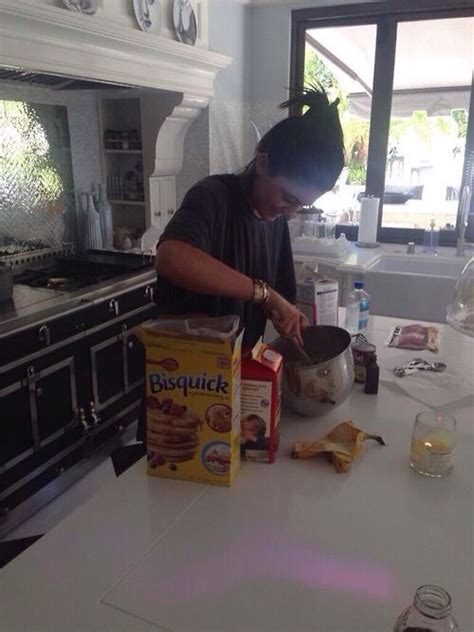 Pin by Briana Brown on ky | Kylie jenner pictures, Kendall and kylie ...