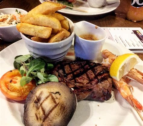 Juicy Rump Steak Medium Rare With Prawn Skewers Beefeat… Flickr