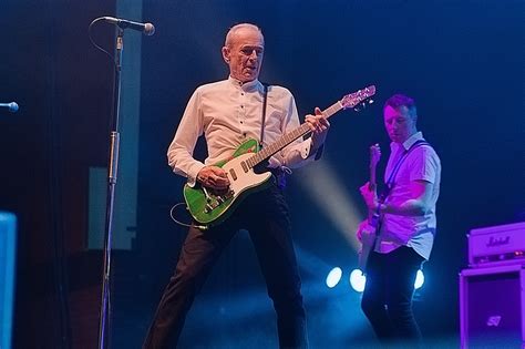 Gig Review Status Quo Out Out Quoing Uk Tour With Very Special