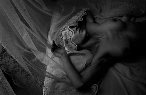 Naked Saskia De Brauw Added By Gwen Ariano