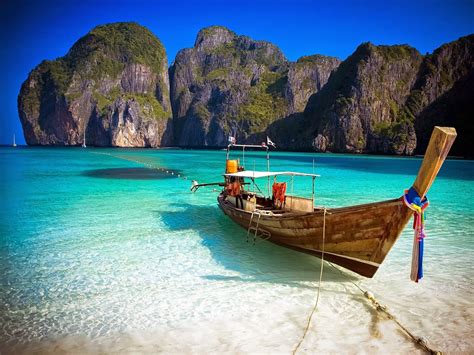 Holiday Destinations Phi Phi Island Thailand World Holiday