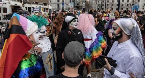 Federal judge strikes down Tennessee’s ban on drag shows | Gephardt Daily