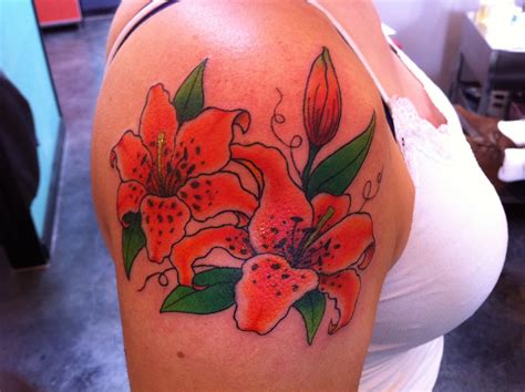 12 Cute Lily Tattoos - Plus Their History & Meaning