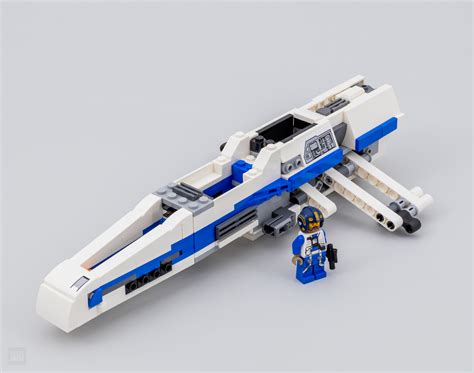 Très vite testé LEGO Star Wars 75364 New Republic E wing vs Shin