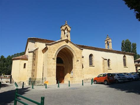 Eglise paroissiale Saint Pierre à Jouques PA00081290 Monumentum