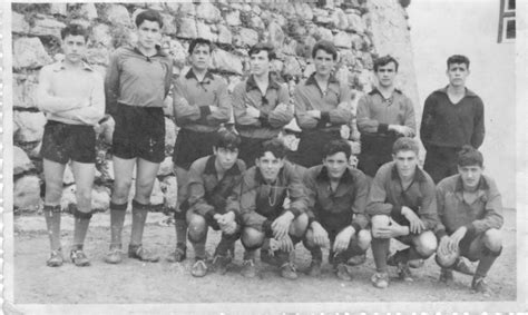 PINTURAS EM PENICHE Equipa De Juvenis Do G D Peniche 1964 65