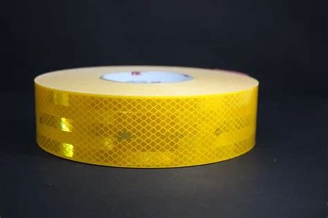 3M Reflective Conspicuity Tapes Packaging Type Roll 50 M At 2900