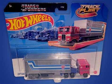 Optimus Prime Track Fleet Transformers Hot Wheels Mattel