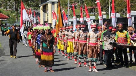 Semarak HUT Ke 78 RI Pemda Puncak Jaya Gelar Berbagai Lomba Tribun