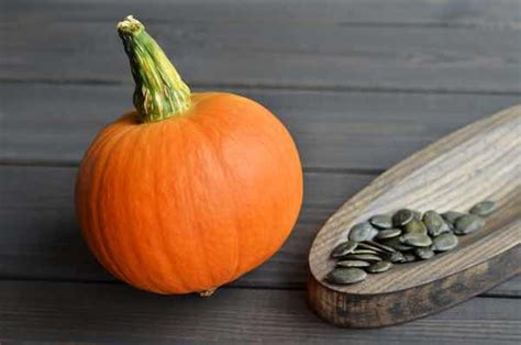 Naked Bear Non GMO Edible Pumpkin Seed Pumpkin Seeds 3 Grams