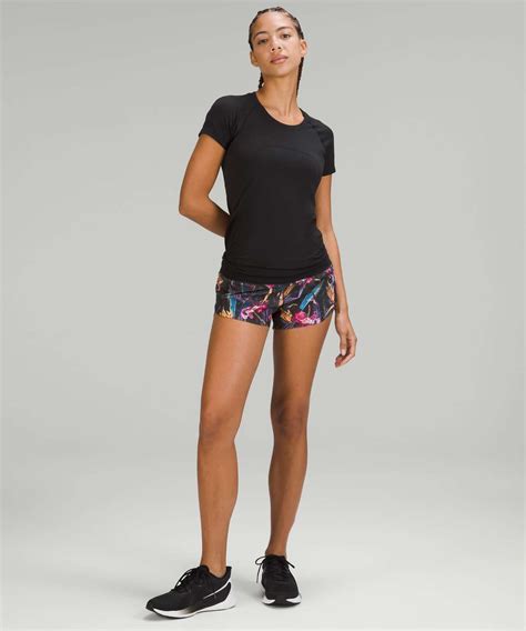 Lululemon Speed Up Low Rise Lined Short 2 5 Veiled Floral Black