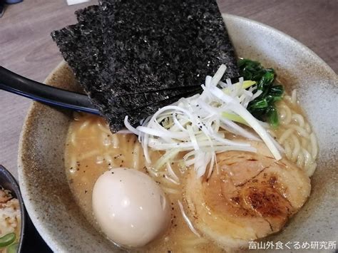 ラーメンととろ豚骨醤油ラーメンと焼きぶたごはん！ 富山外食グルメ丸かじり研究所