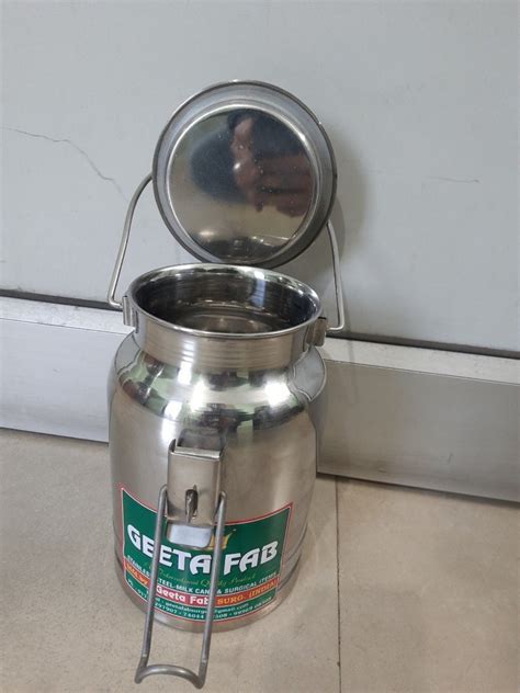 Geeta Fab L Stainless Steel Locking Milk Can At Rs Piece In