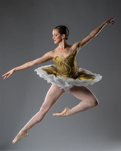 Ballerinas Online Photography School