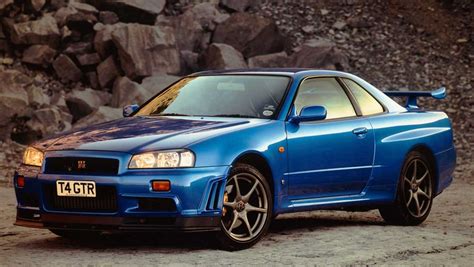 Used Nissan Skyline Gt R Review Carsguide