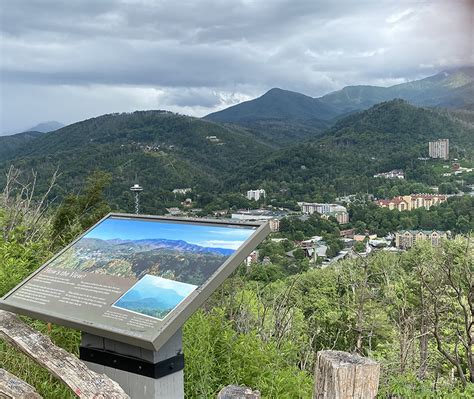 Gatlinburg Scenic Overlook | Smoky Mountains