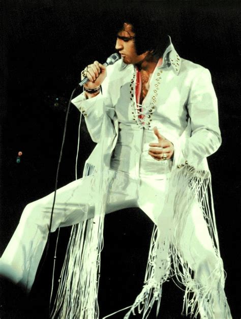 Elvis In Concert At The La Forum ~ 1970 Elvis Presley Elvis Presley Pictures Elvis Presley