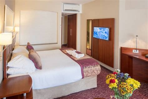 City Lodge Port Elizabeth | Special Deals and Offers Book Now!