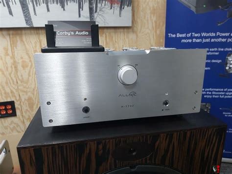 Allnic H1202 Phono Stage Photo 4659885 US Audio Mart