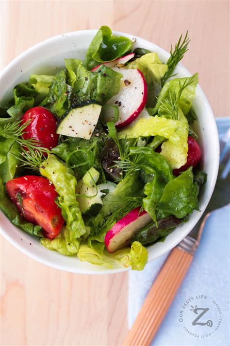 Red Leaf Salad With Lemon Vinaigrette Our Zesty Life