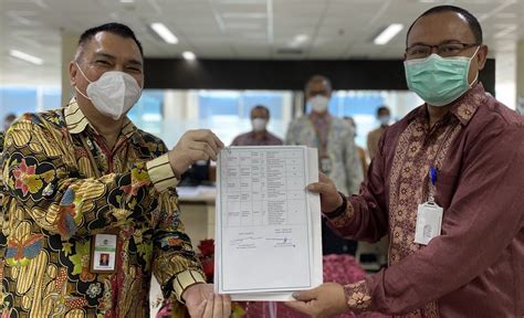 Anggota Baru Kanwil Djkn Sulutteggomalut Tandatangani Kontrak Kinerja