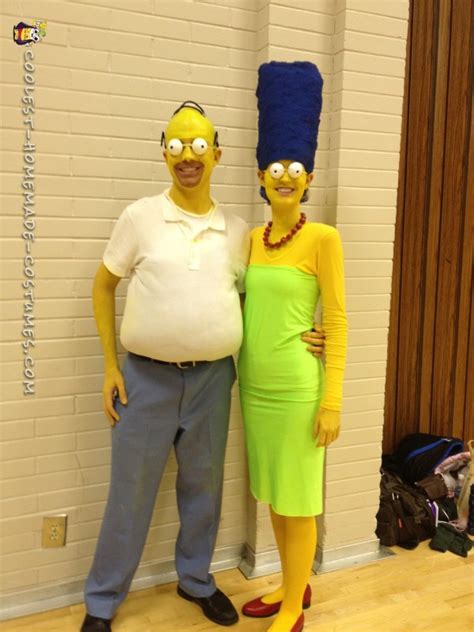 23 Awesome Blue-Haired Marge Simpson Costume Ideas