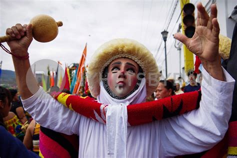 Mexico Culture Tradition Parachicos Festivity