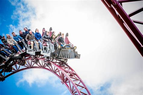 De 12 Leukste Pretparken In Nederland Voor Het Hele Gezin Dol Op Reizen