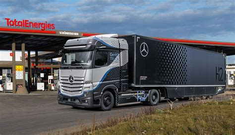 Daimler Truck And Totalenergies Entwickeln Wasserstoff Infrastruktur Für