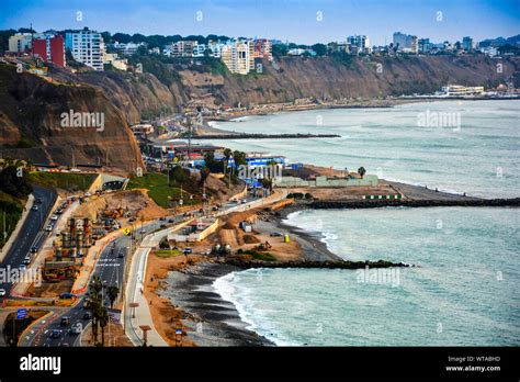 Beach miraflores lima peru hi-res stock photography and images - Alamy