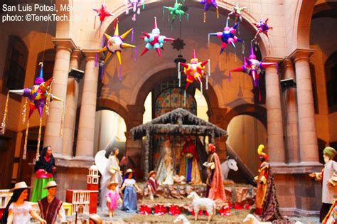 Christmas In Mexico Nativity And Pi Atas At Municipal Palace In San