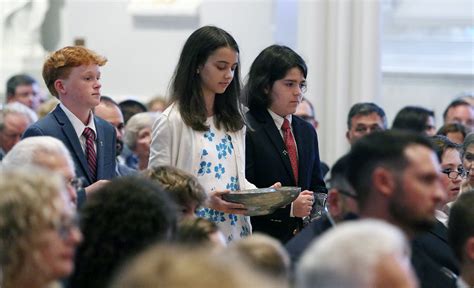 Across The Aisles St Thomas Villanova Catholicphilly