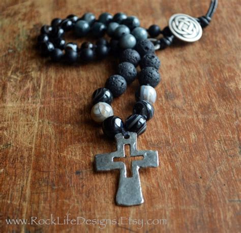 Mens Rugged Chocker Cross Necklace