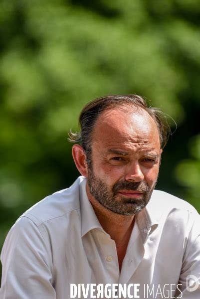 Edouard Philippe Accompagne Bruno Le Maire Candidat En Campagne Pour