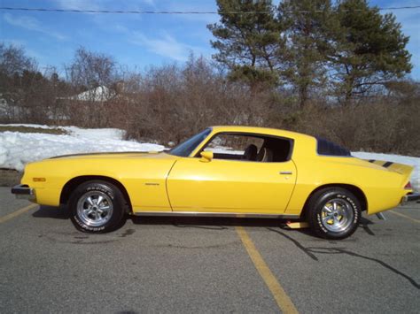 1975 Chevrolet Camaro Built 350 Gorgeous Yellow Exterior With Black Stripes