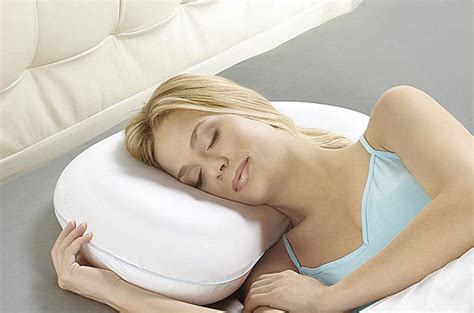 Best Pillow for Side Sleepers in 2020 - Pillow for Side Sleepers Reviews