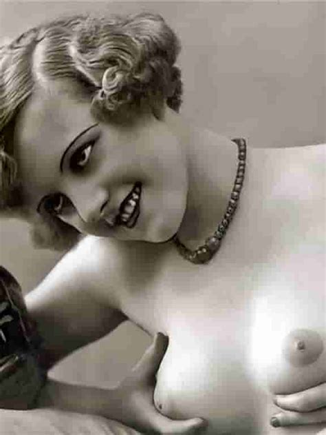 Vintage Erotic Porn Pics Sexy Retro Nudes In Sensual Erotic Photos Vintage Cuties