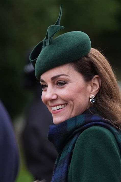 Kate Middletons Christmas Day £6 000 Topaz Earrings Have A Hidden