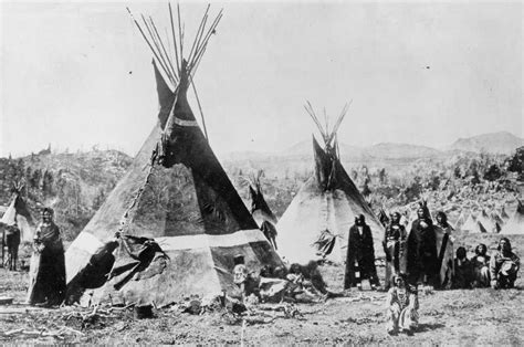 File Shoshoni Tipis  Wikimedia Commons