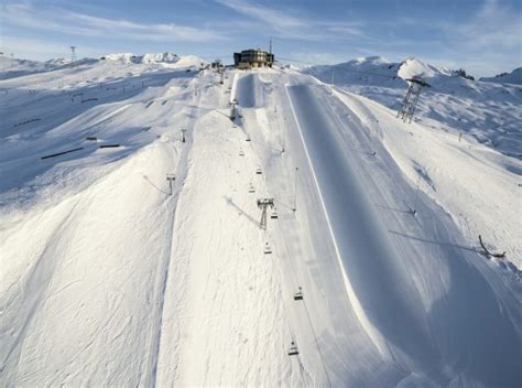 Laax Ski Resort Urban Junkies