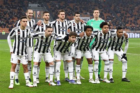 Juve Verona La Lista Dei Convocati Due Assenze Pesanti A Centrocampo