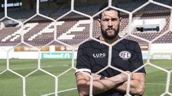 Blog do Ademar Futebol Caipira Ferroviária contrata goleiro Gabriel