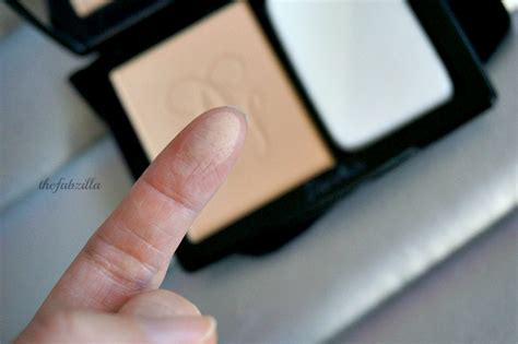 Guerlain Lingerie De Peau Powder Foundation Review And Photos