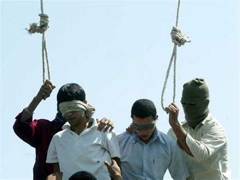 La realidad detrás del bulo La noticia viral sobre la pareja gay asesinada en Irán Los