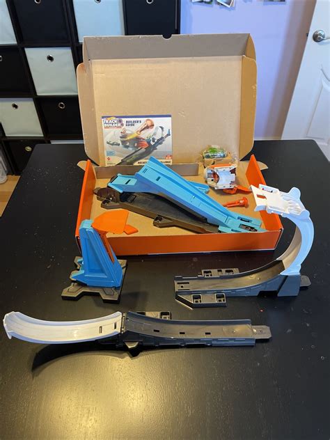 Hot Wheels Track Builder Rocket Launcher