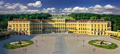 Schönbrunn Palace | Vienna | Travel to Austria